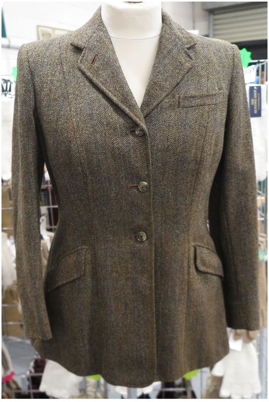 Ladies 40 Ladies 40" Moss Bros, Tweed Hacking Jacket