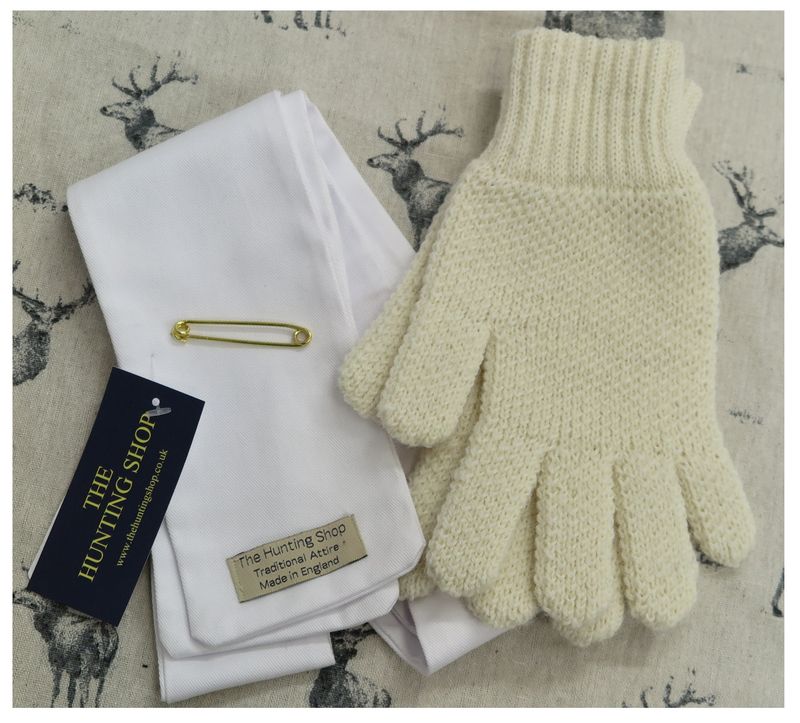 Ladies Hunting Bundle - Stock, Pin & Gloves