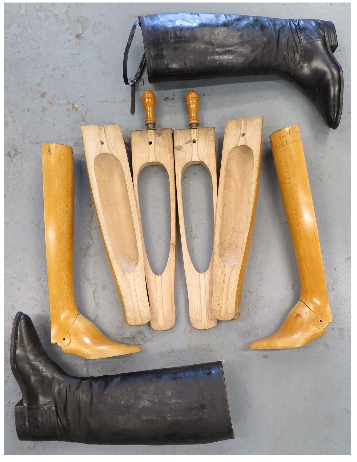 Size 4, Peal & Co., Boot Trees Size 4, Peal & Co., Boot Trees