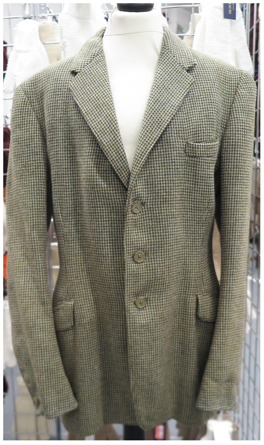 Boys/Youths 32", Harry Hall Tweed Jacket