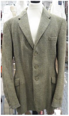 Boys/Youths 32", Harry Hall Tweed Jacket