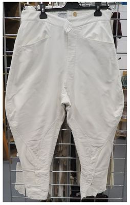 Gents 32 Gents 32", T P Fernandes White Breeches