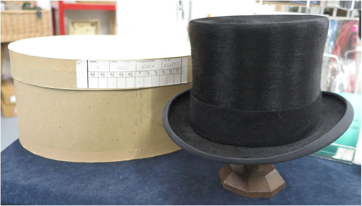 57cm Christys London, Top Hat