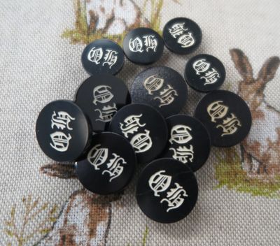 Quorn Hunt Buttons (12) Quorn Hunt Buttons (12)