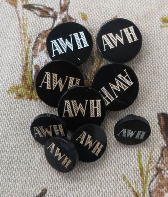 Albrighton Woodland Hunt Buttons (9)