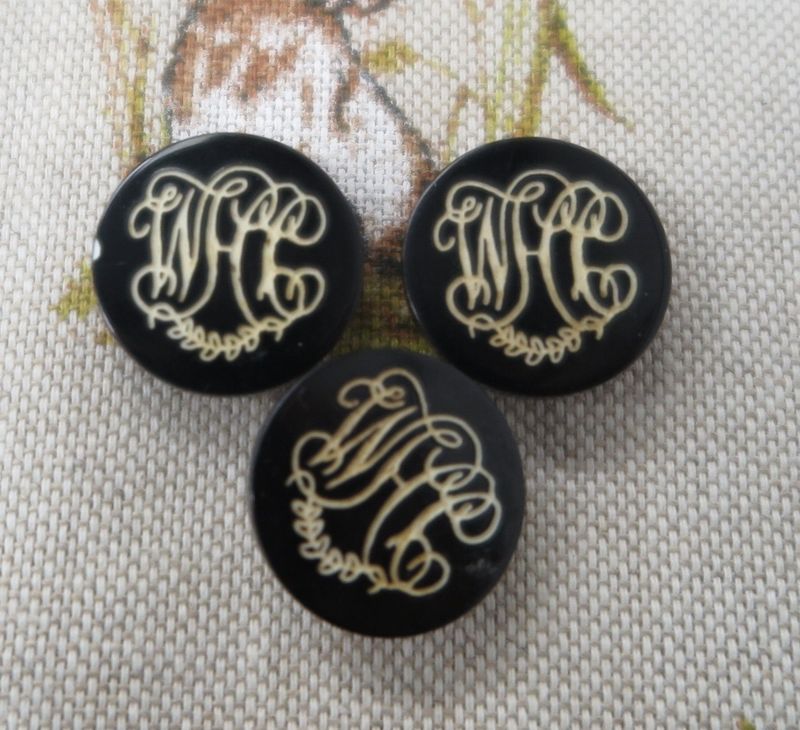 Warwickshire Hunt Club Buttons (3) Warwickshire Hunt Club Buttons (3)
