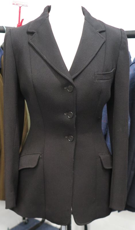 Gorgeous Ladies 32 Gorgeous Ladies 32", Black Vintage Hunt Coat