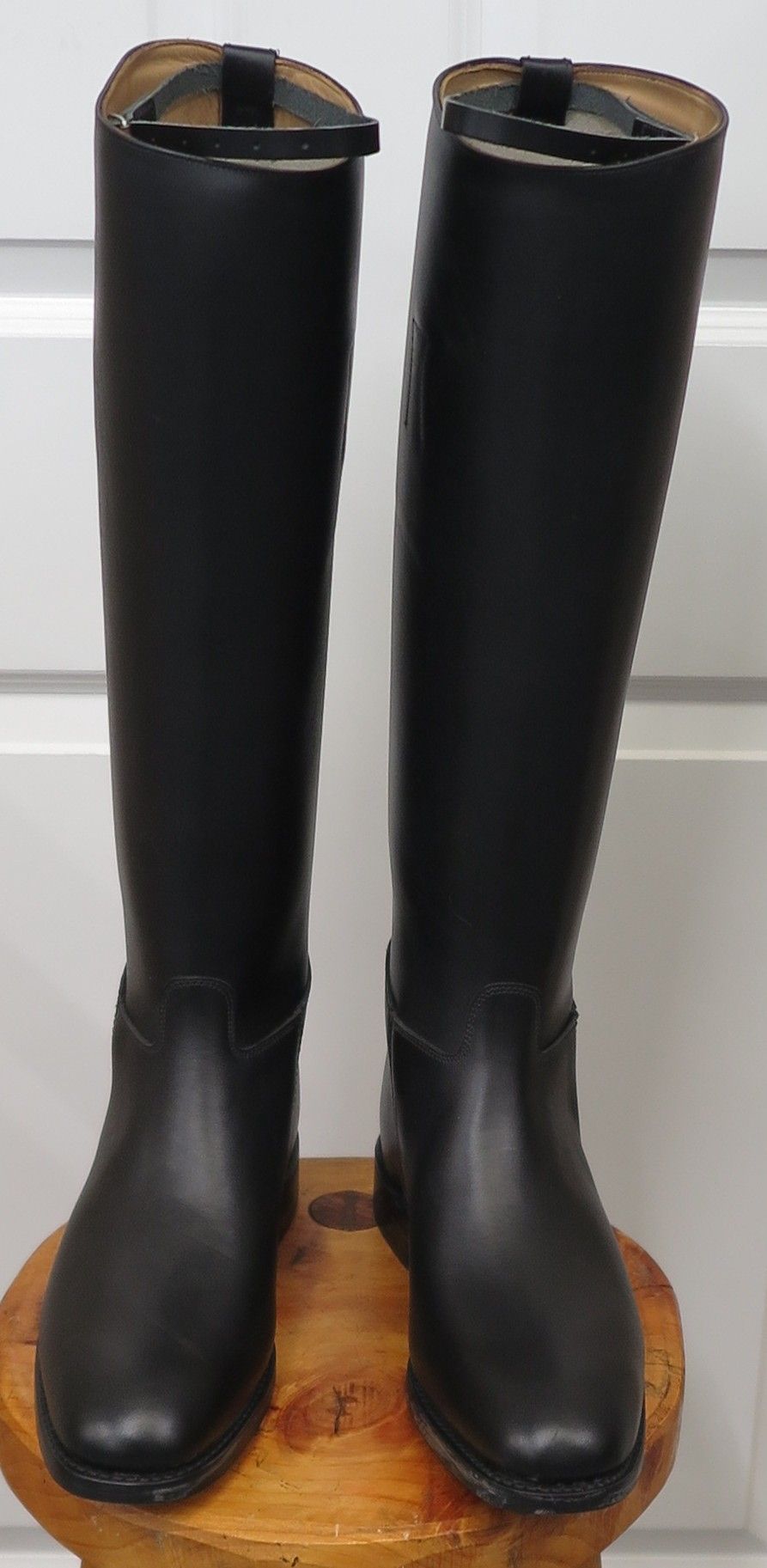 Size 10, Regent Black Leather Boots
