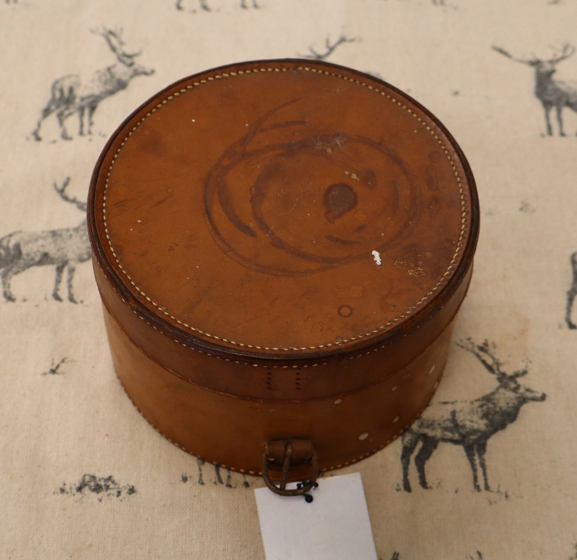 Leather Collar Box
