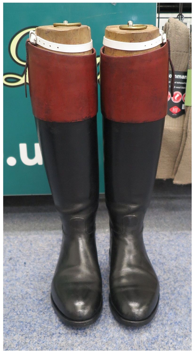 Size 8 Davies, Black Leather Boots