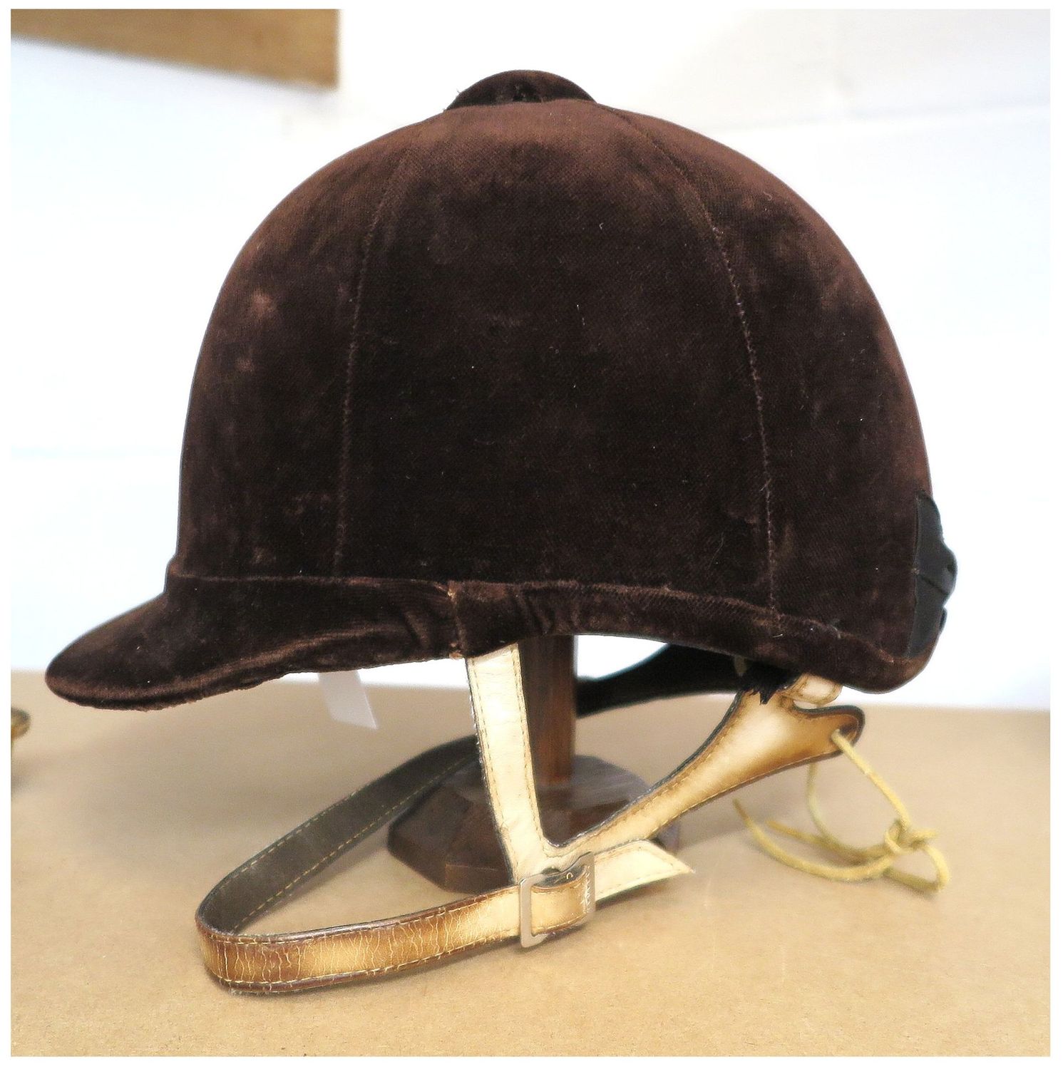 60cm Patey, Brown Hunt Cap