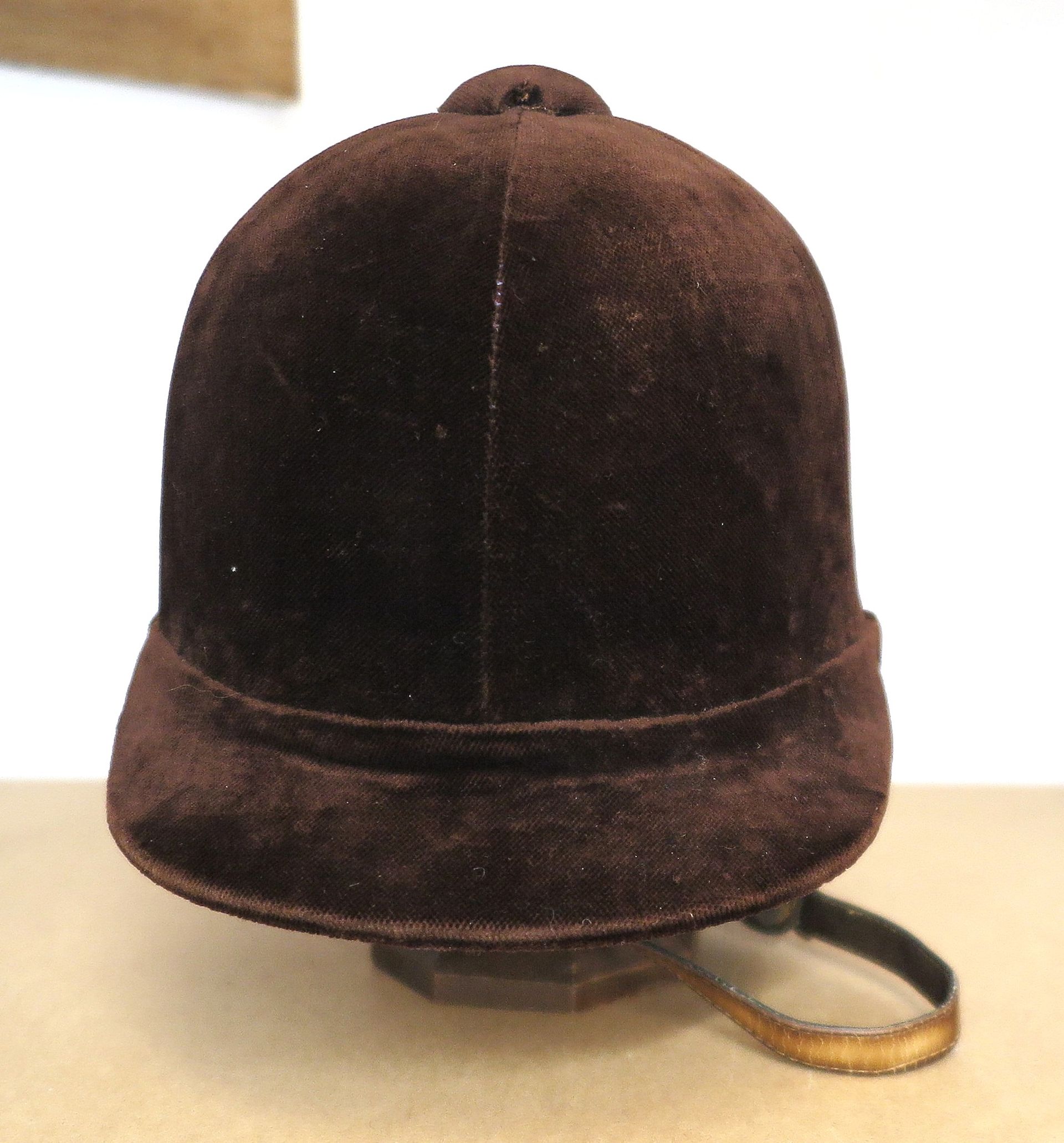 60cm Patey, Brown Hunt Cap