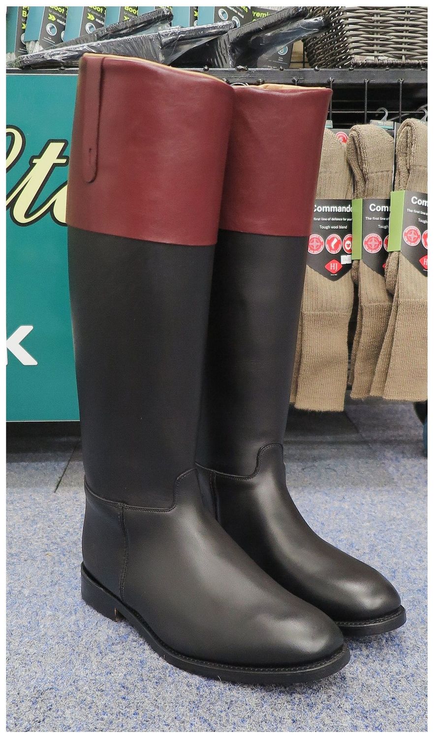Size 12, Gents Regent, Brown Pro Cotswold Boots