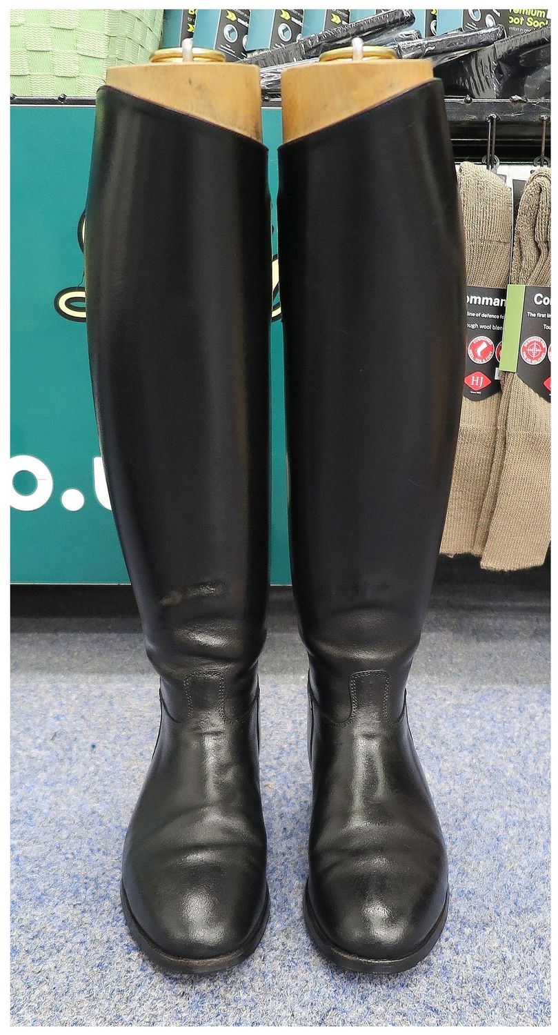Size 10 Davies, Black Leather Boots