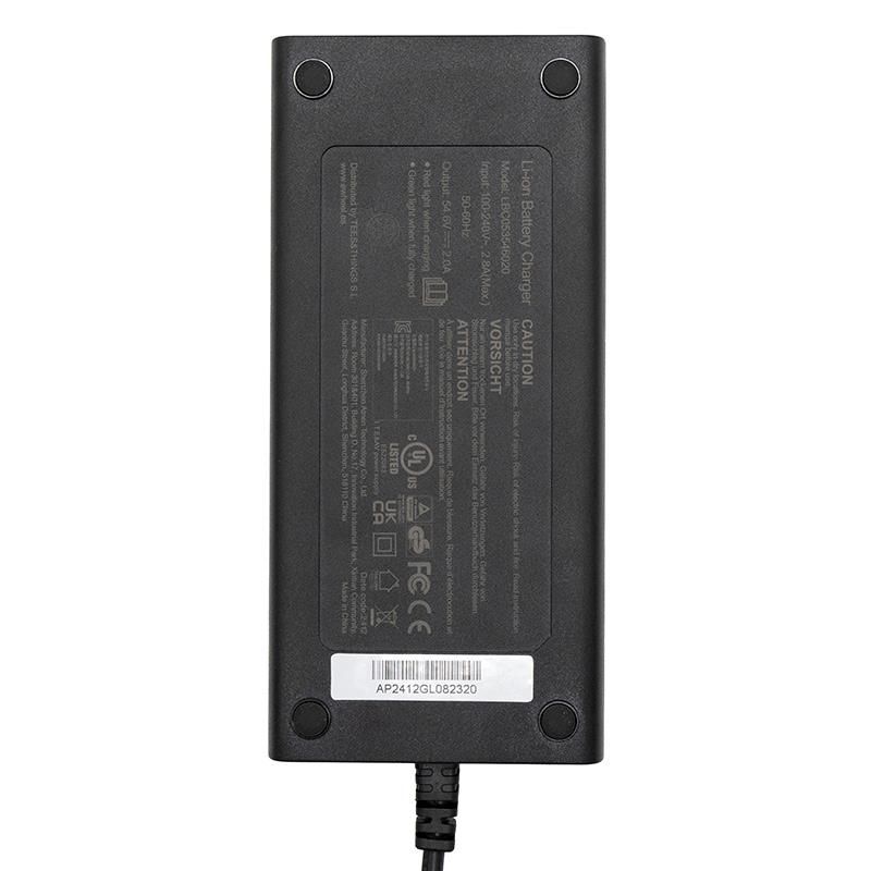 Caricatore premium 48V (uscita 54,6V) 2A connettore Julet 3105 Cecotec Y65