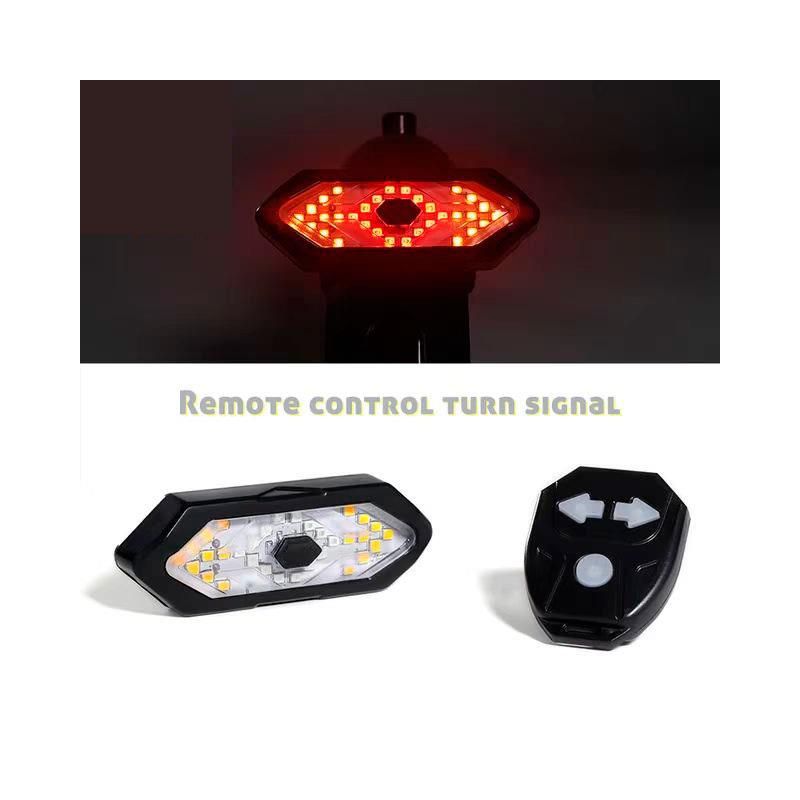 Indicatore di direzione posteriore con comando lampeggiante e wireless