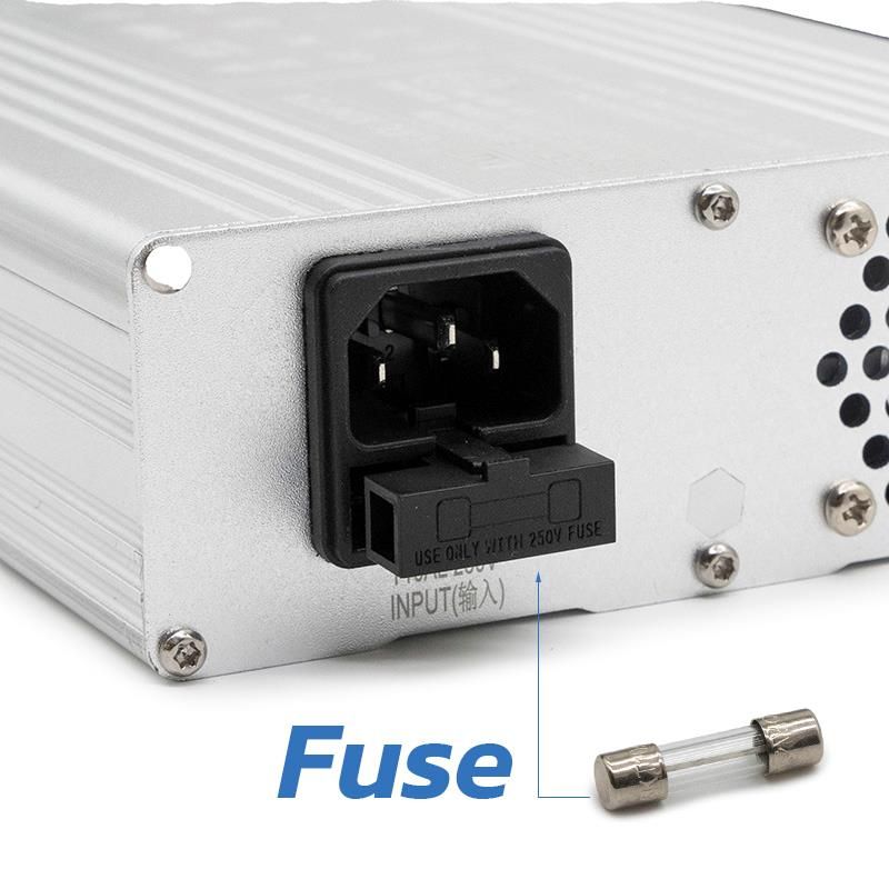 Caricabatterie 60V (uscita 66,4V) 6,5A con connettore GX16 [Ewheel]