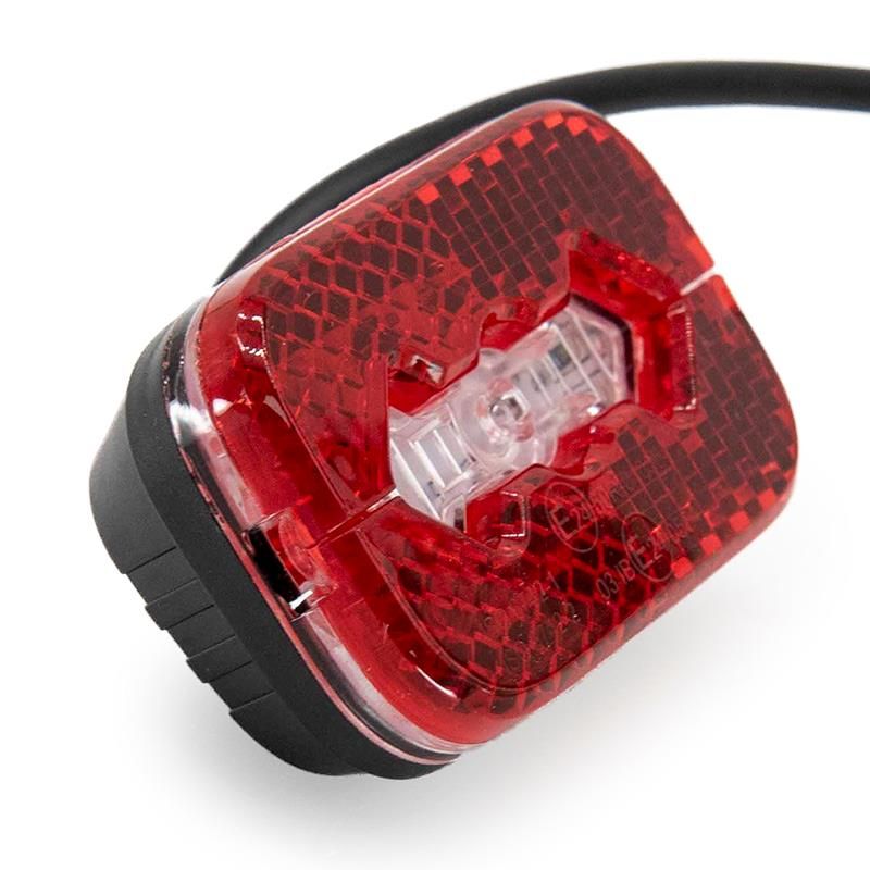 Casco con luce posteriore per Smartgyro K2