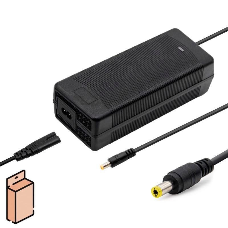 Caricatore 48V (uscita 54,6v) connettore 3A DC 5.5x2,1 mm