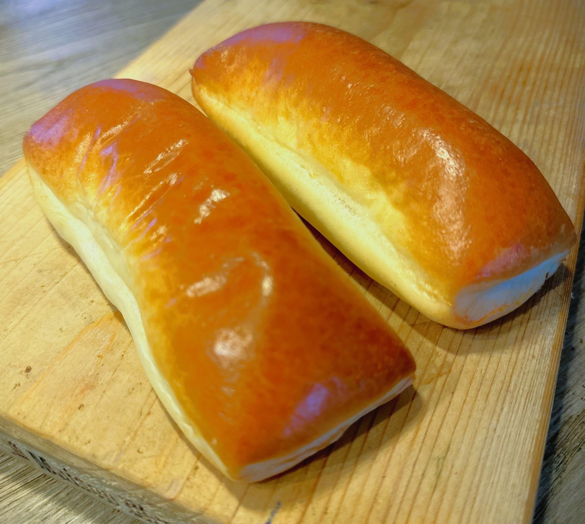 Kalfsworstenbroodjes, 4 stuks