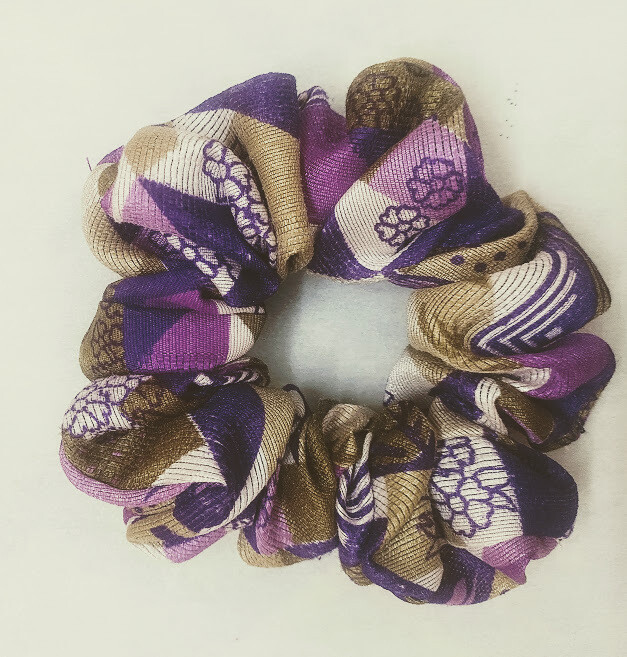Jute fabric scrunchies