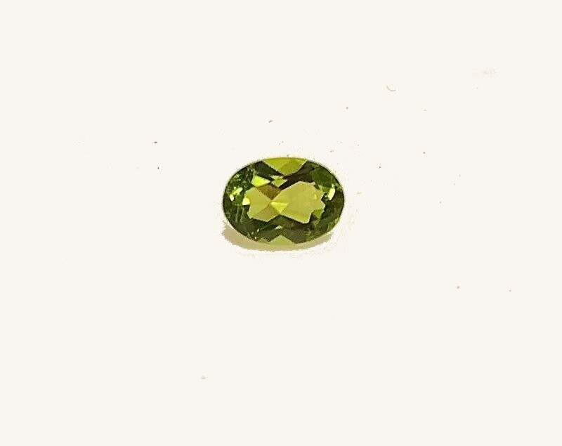 AA Peridot Oval .80 carats 7x5
