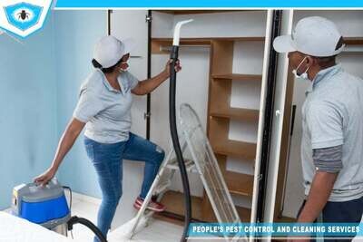 Cuboard &amp; shelving