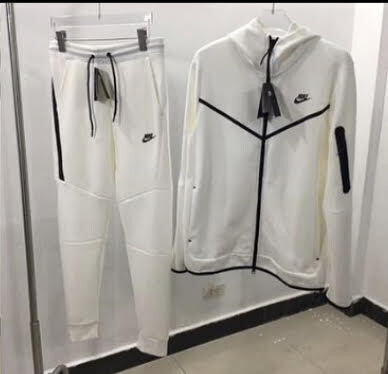 Nike Tech Full White