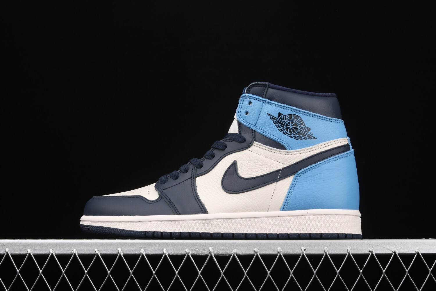 Jordan 1 High Obsidian