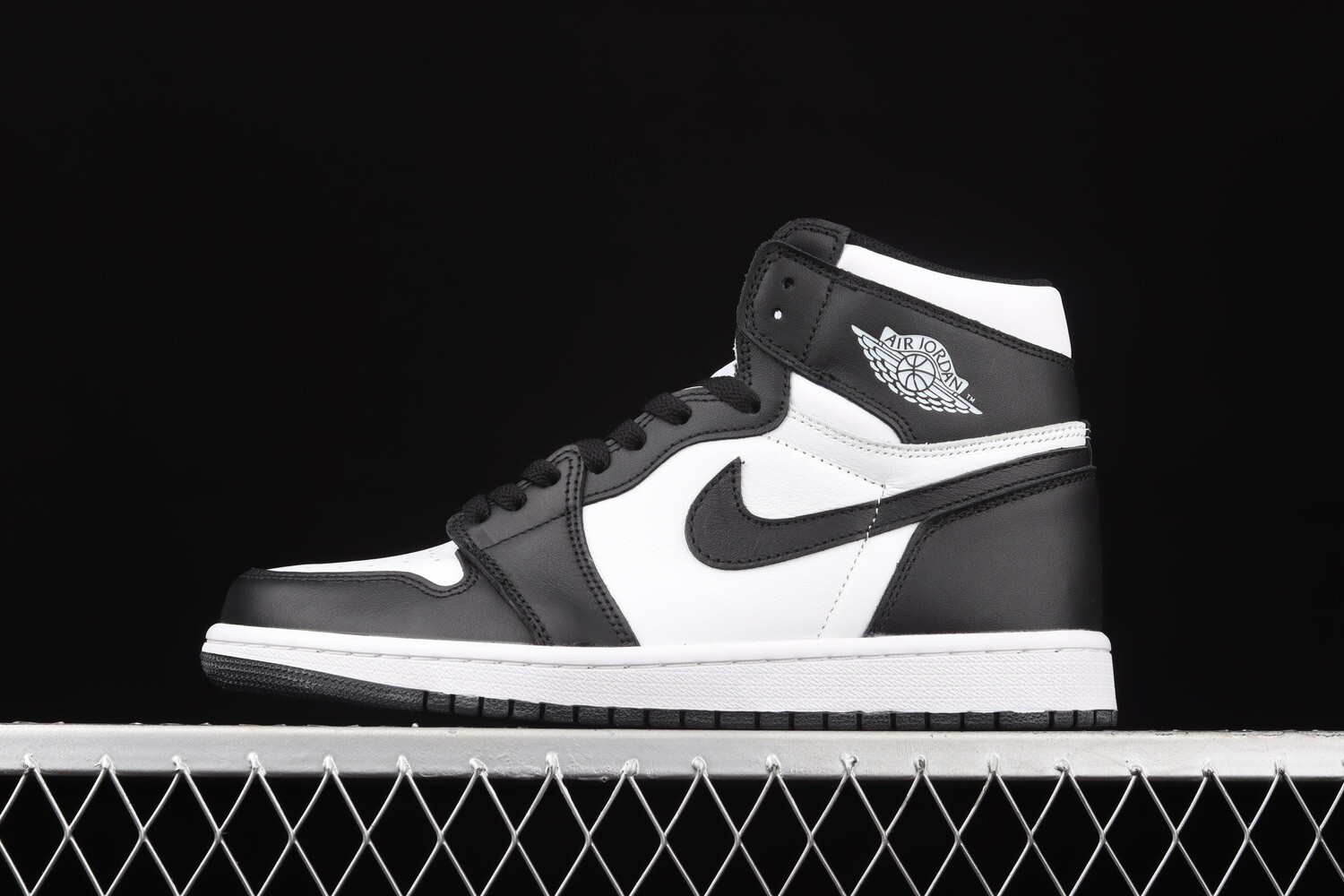 Jordan 1 High Panda