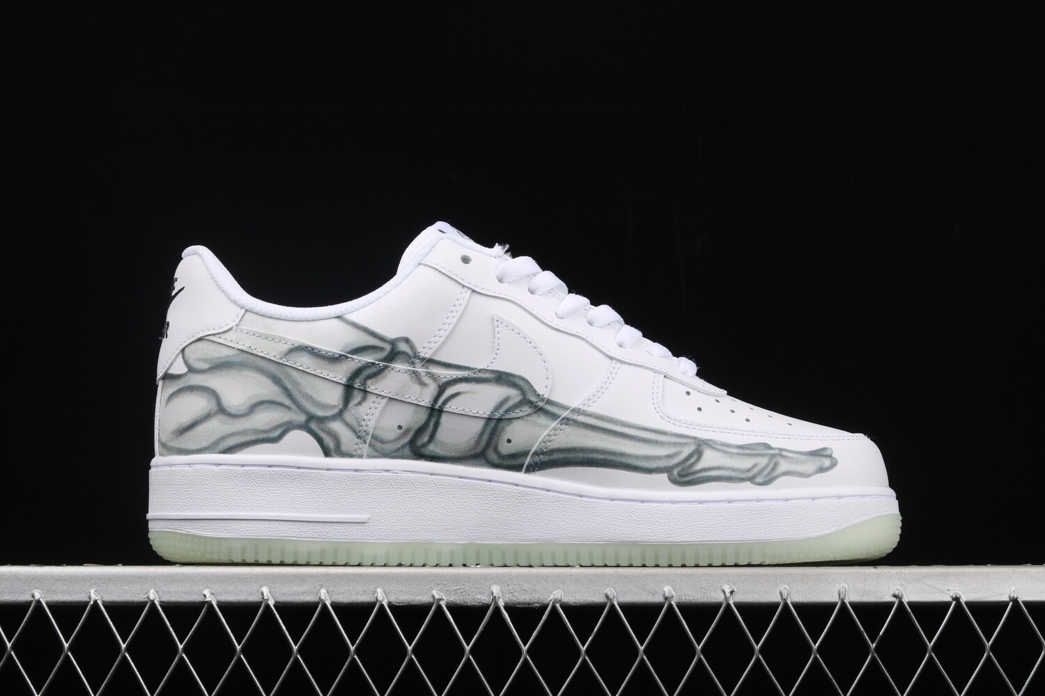 Air Force One x Skeleton Bianche