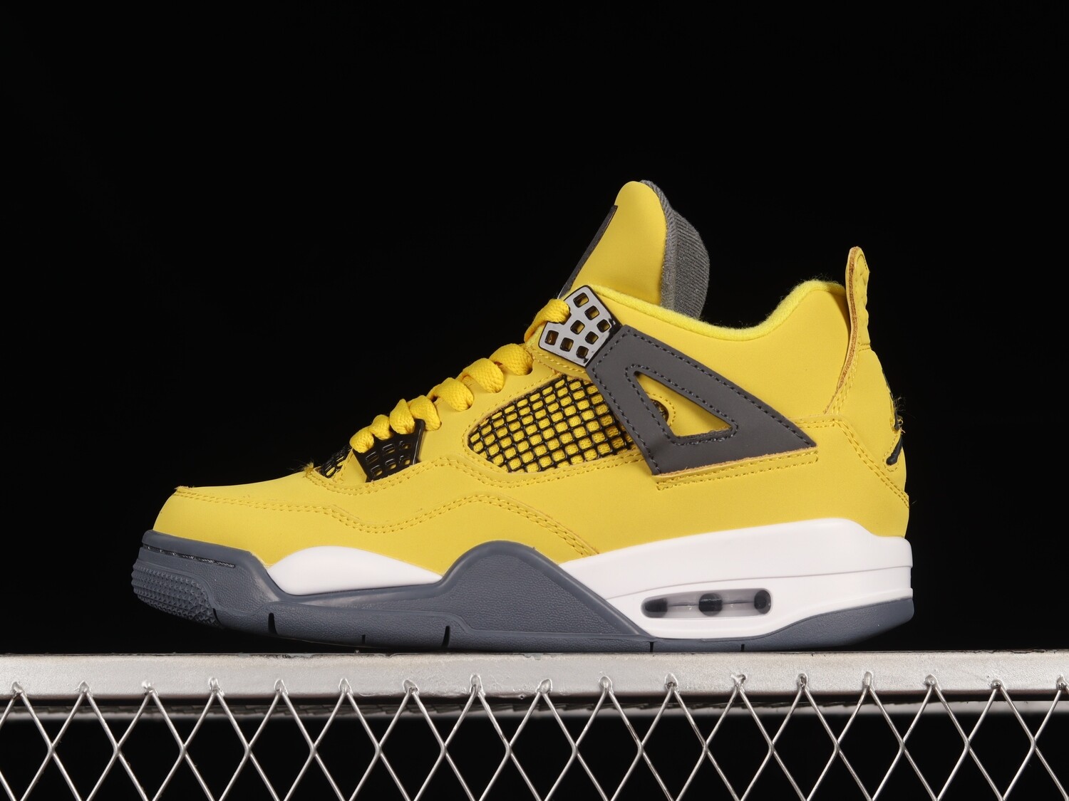 jordan 4 Lighting