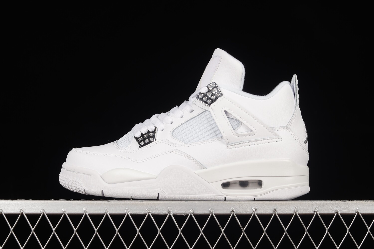 Jordan 4 Pure Money