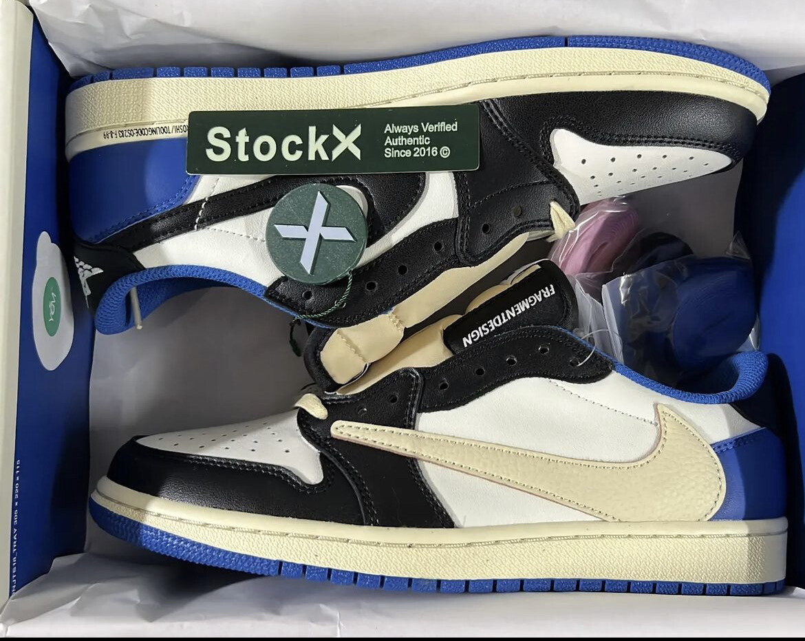 Jordan 1 Low X Travis Scott