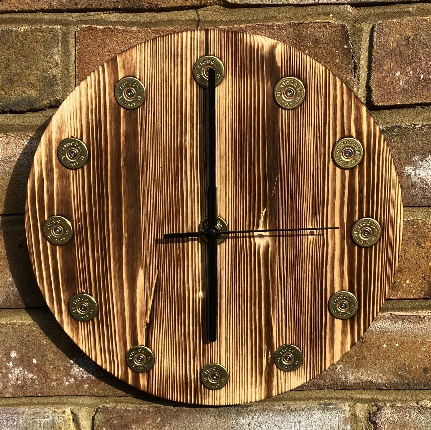 Shotgun clock - 12 cartridges