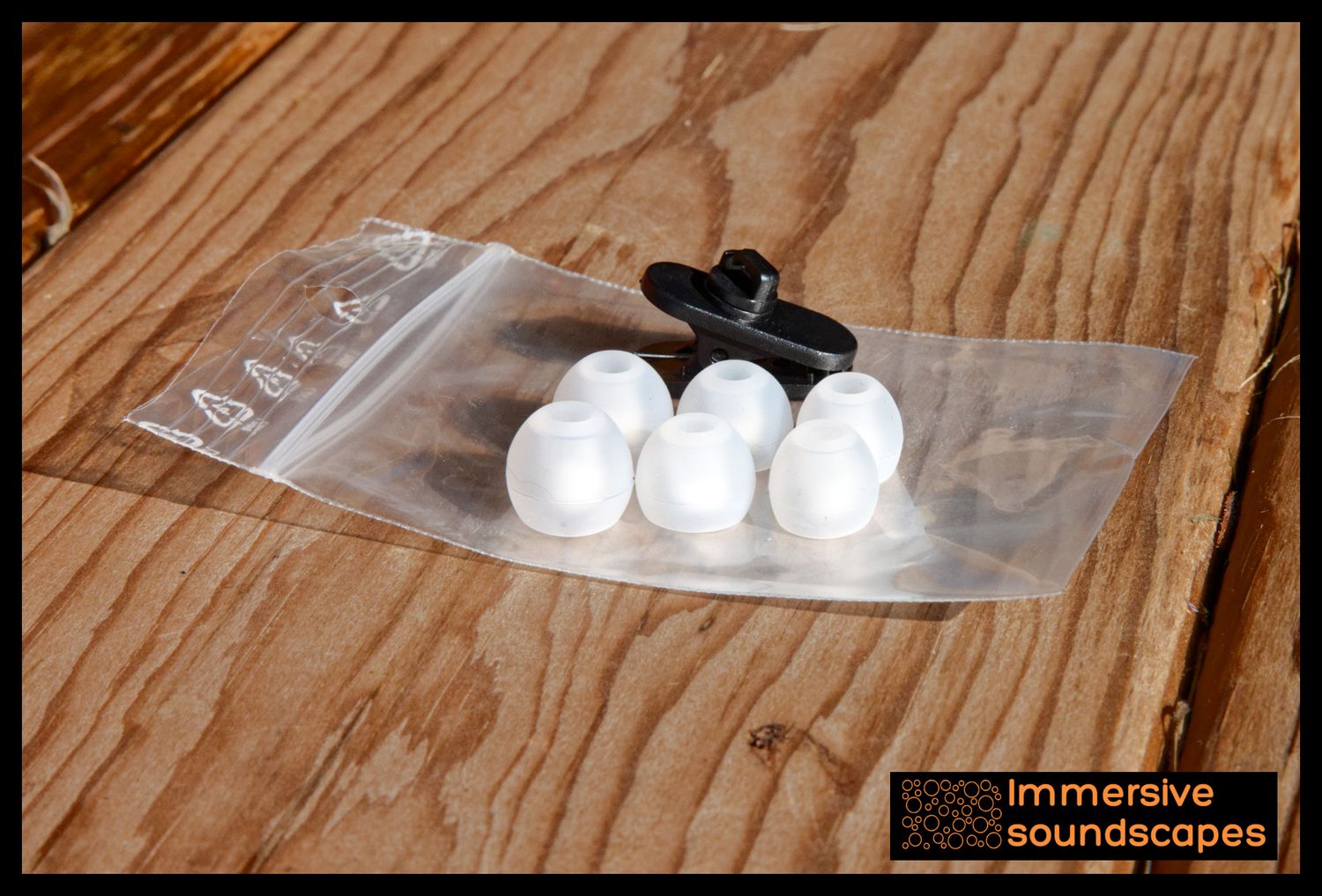Binaural Earplugs set (2x small+ 2x medium + 2x Large) + 1 clip
