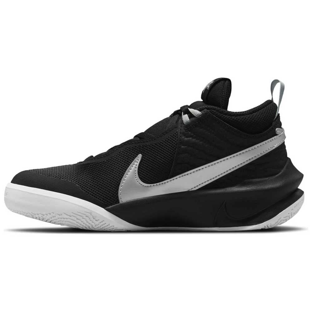 Nike Boy&#39;s Team Hustle D 10 (Big Kid) Black/Metallic Silver/Volt/White 6 Big Kid M