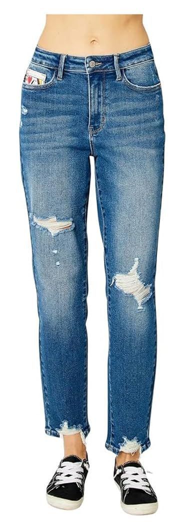 Judy Blue High Waist Queen of Hearts Coin Pocket Boyfriend Relaxed Fit Jeans (Medium Blue)