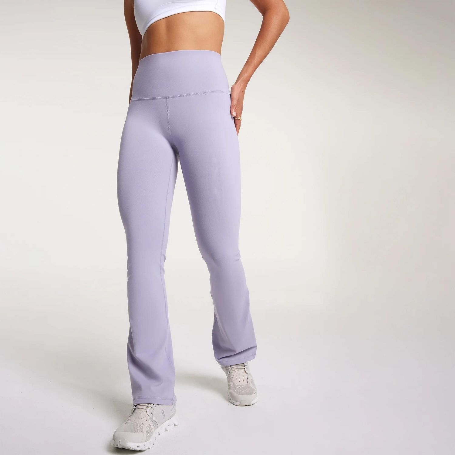 CALIA Women&#39;s Core Essentials Flare Pant, Metal Lily Gray