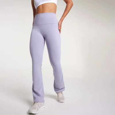CALIA Women&#39;s Core Essentials Flare Pant, Metal Lily Gray