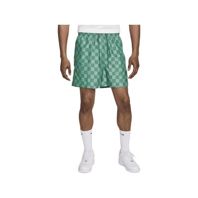 Nike Club Men&#39;s Flow Shorts (Malachite/White, FN3098-365) Size Large