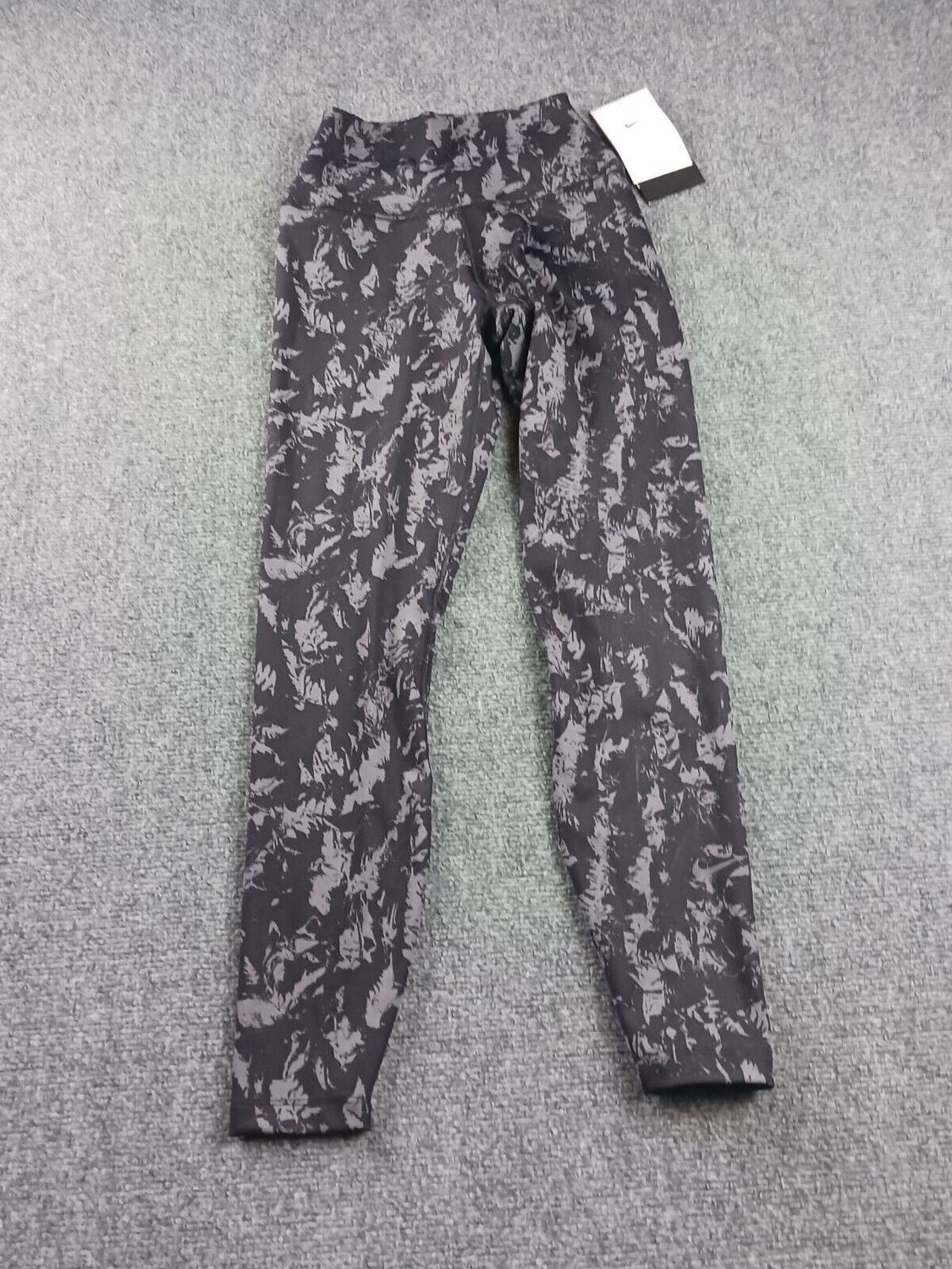 Nike Women&#39;s Nike One Pocketed High-Waisted 7/8 Ankle Leggings, Size: XS, Black