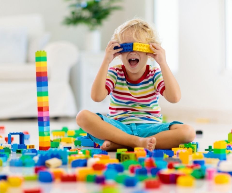 Creative Play with Manipulatives (Waynedale 9:00 AM) Preschool $200