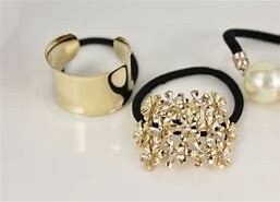 Ponytail Cuff
