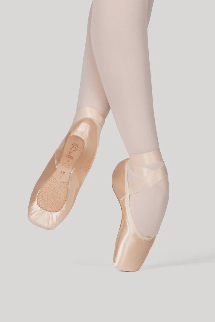 Balance Lisse Pointe Shoe, Size: 6.5 XX