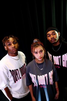 BOYZ DONT CRY - T-SHIRT CREW NECK OVERSIZE BOYZ DONT CRY - T-SHIRT CREW NECK OVERSIZE