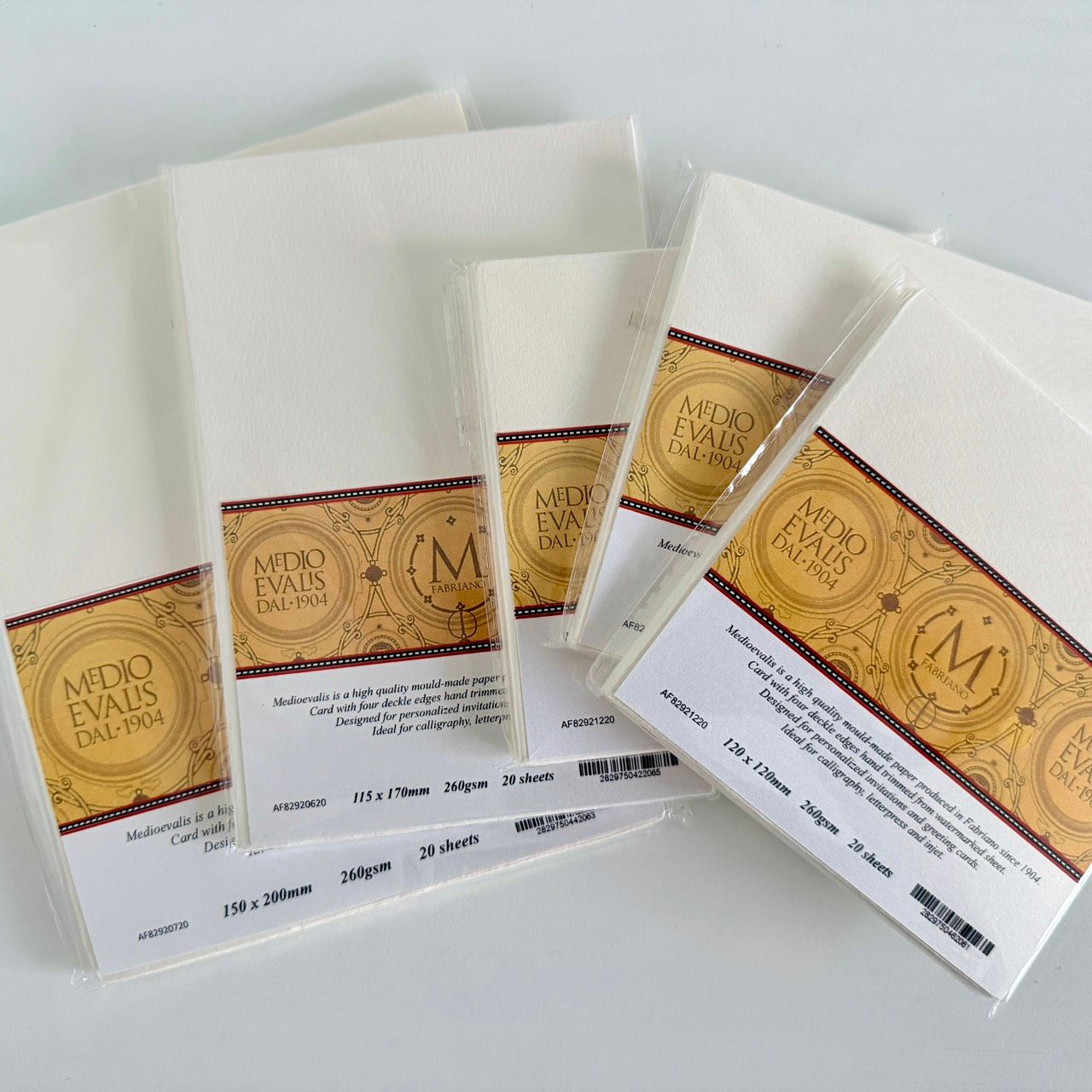 Fabriano Medioevalis . 20 Sheets . 260gsm . 3 size options