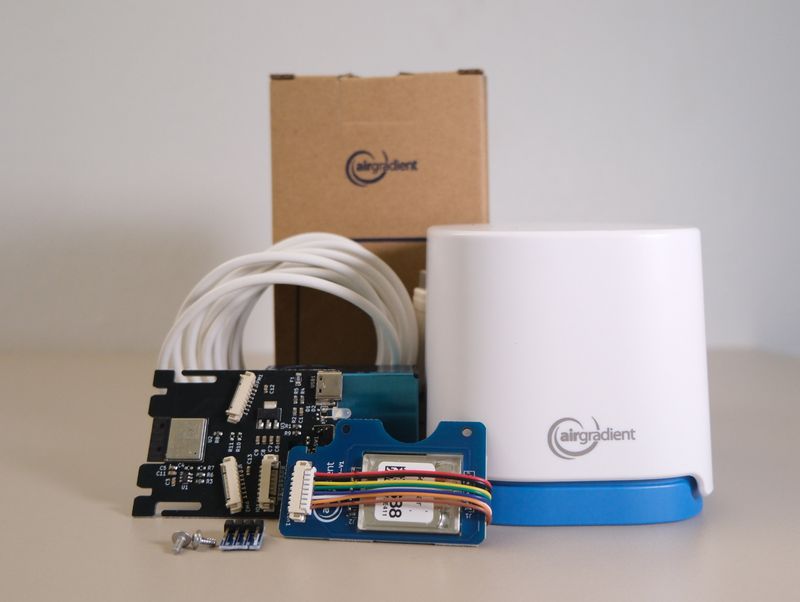 Open Air Outdoor Monitor O-1PST (Kit)