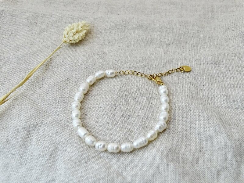 Ivy pearl bracelet
