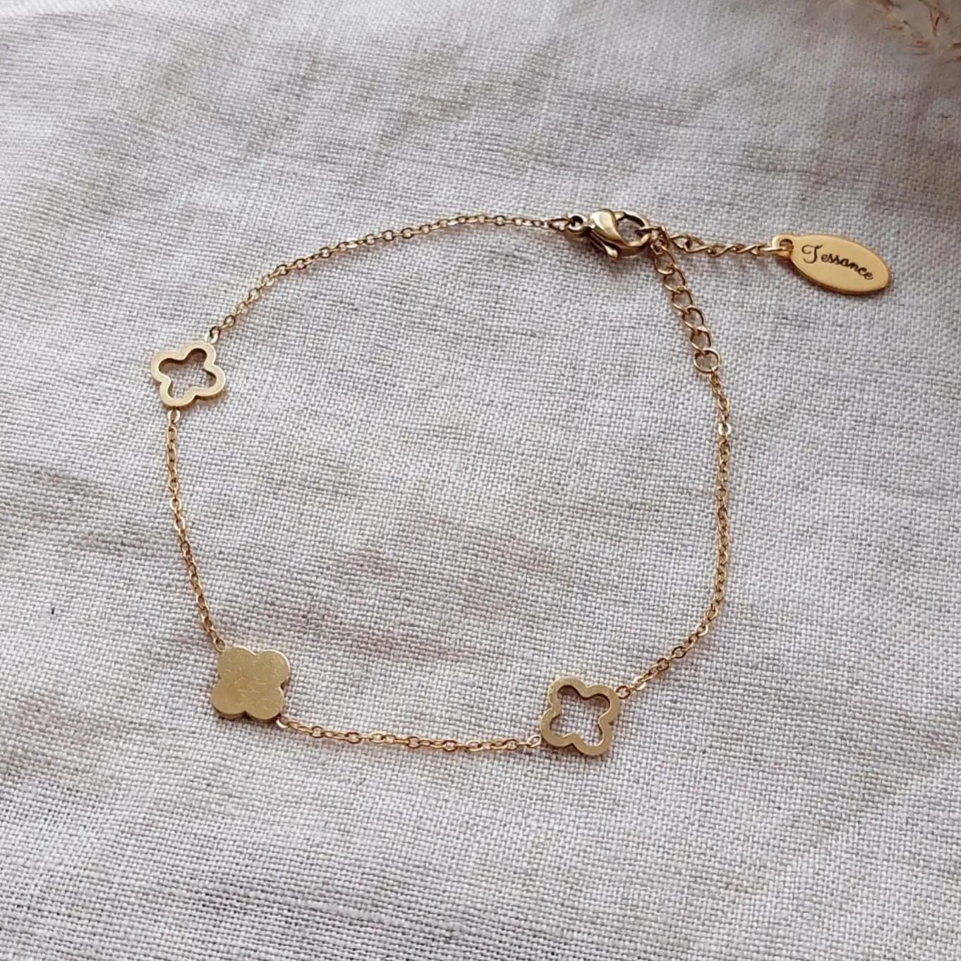 Clover bracelet